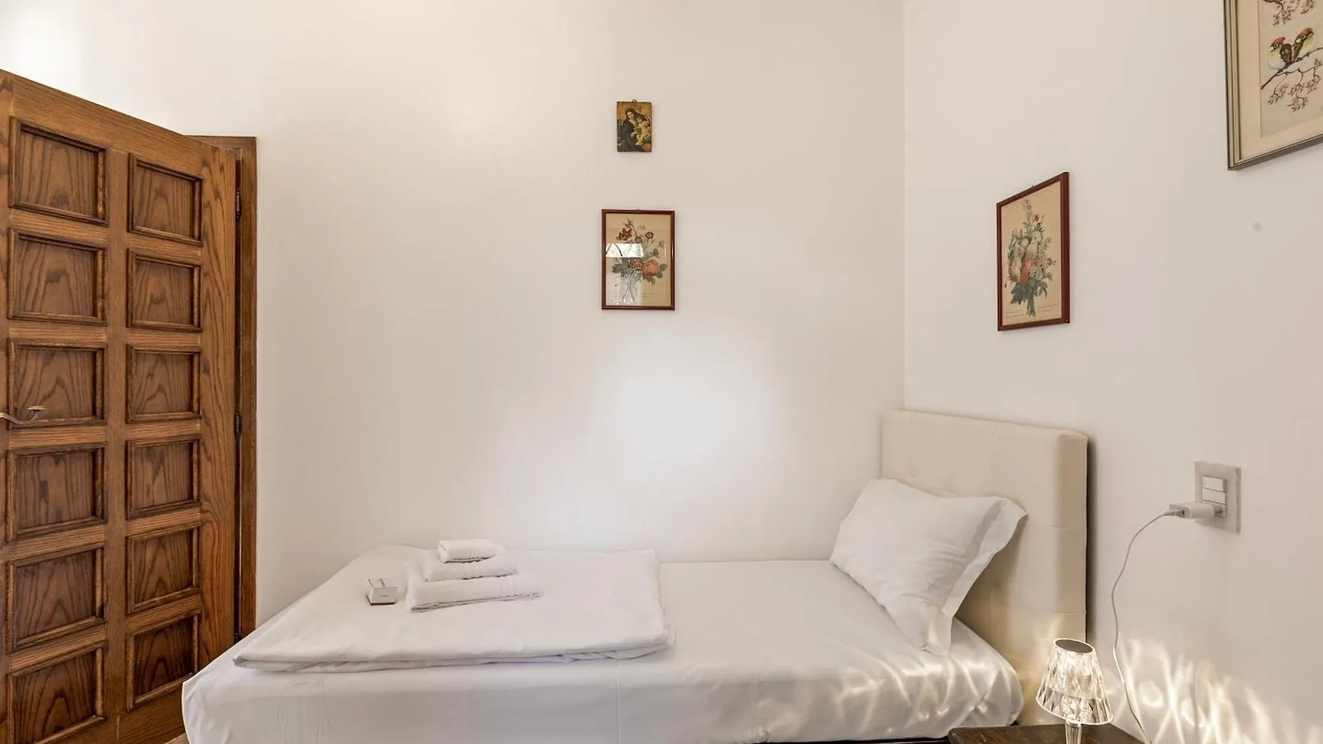 Villa Schlosser Lake Front & Private Pool Malcesine